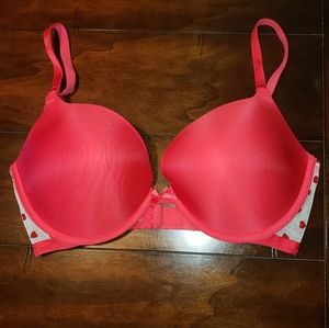 Vctoria secret push up pigeonnant bra